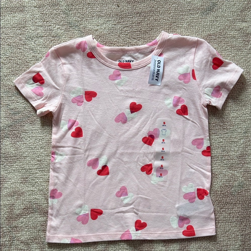 Old Navy Heart shirt